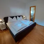 Gartenwohnung Ritter 아파트 *